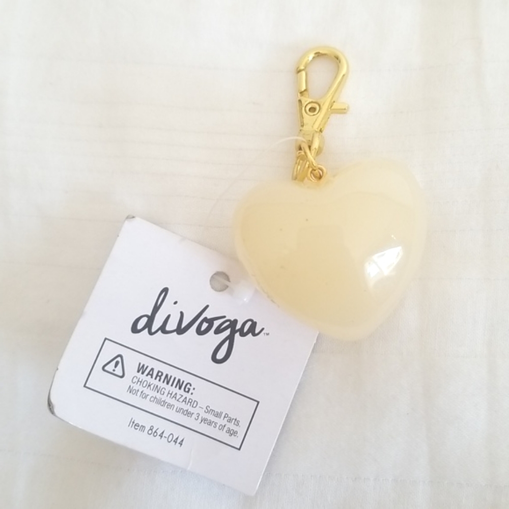 New Gold Puffy Heart Keychain